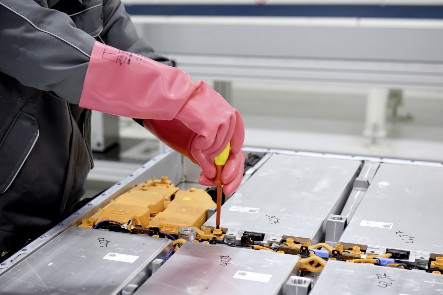 Volkswagen’s EV Battery Recycling Plant Is In The Works ZEV Society