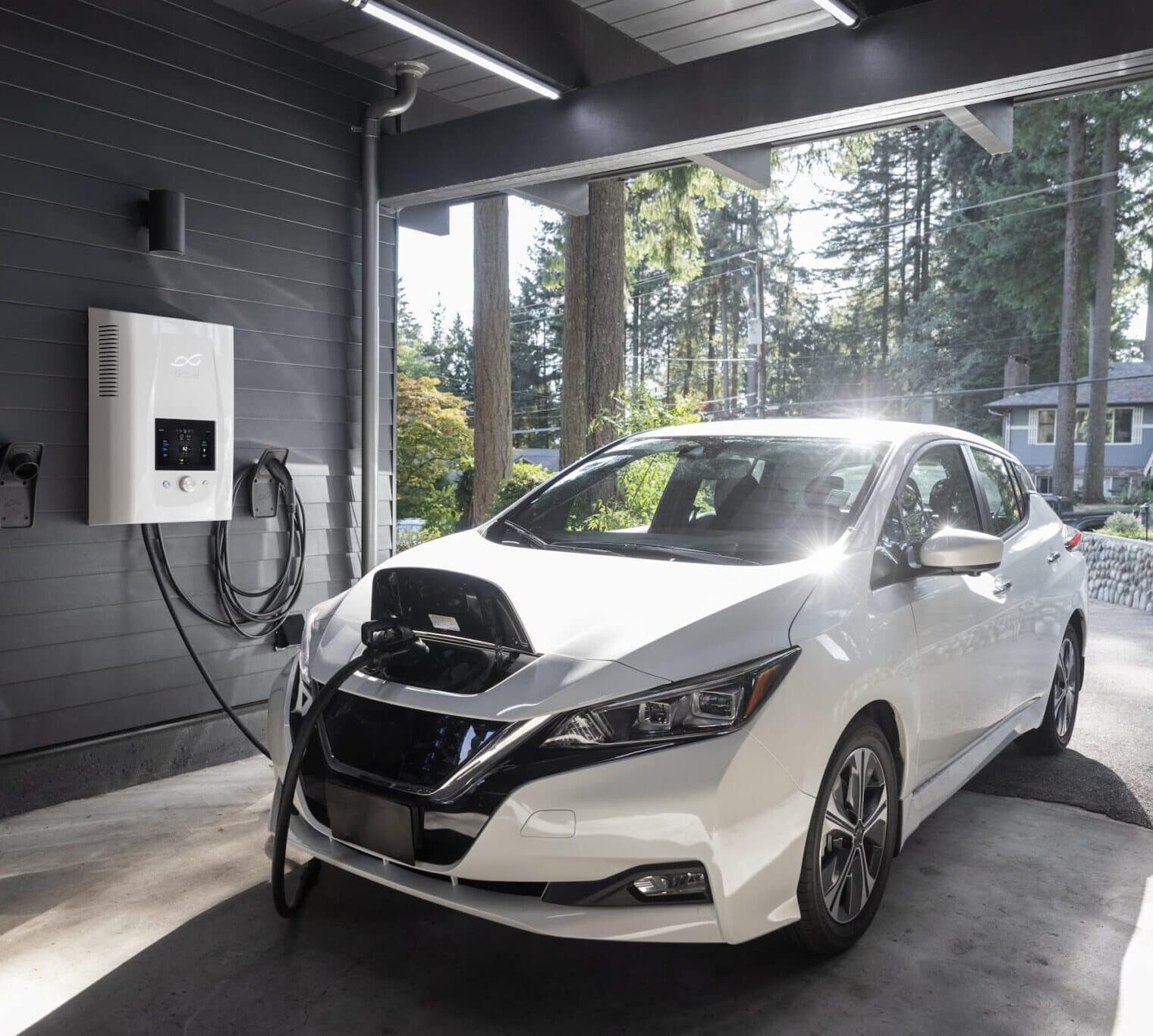 The Advantages of Having a Home Electric Vehicle Charging Station